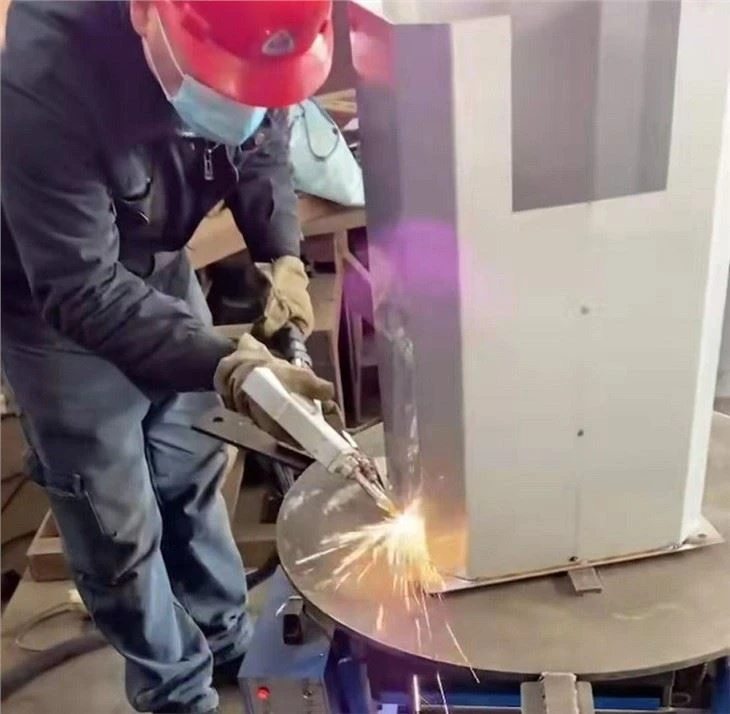 1000w 1500w 2000w New Technology Portable Laser Welder Handheld Fiber Laser Welding Machine For Metal Weldings